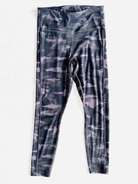 Athleta Ultimate Camo 7/8 Tights with Stash Pockets, Black Gray & Olive, Size S